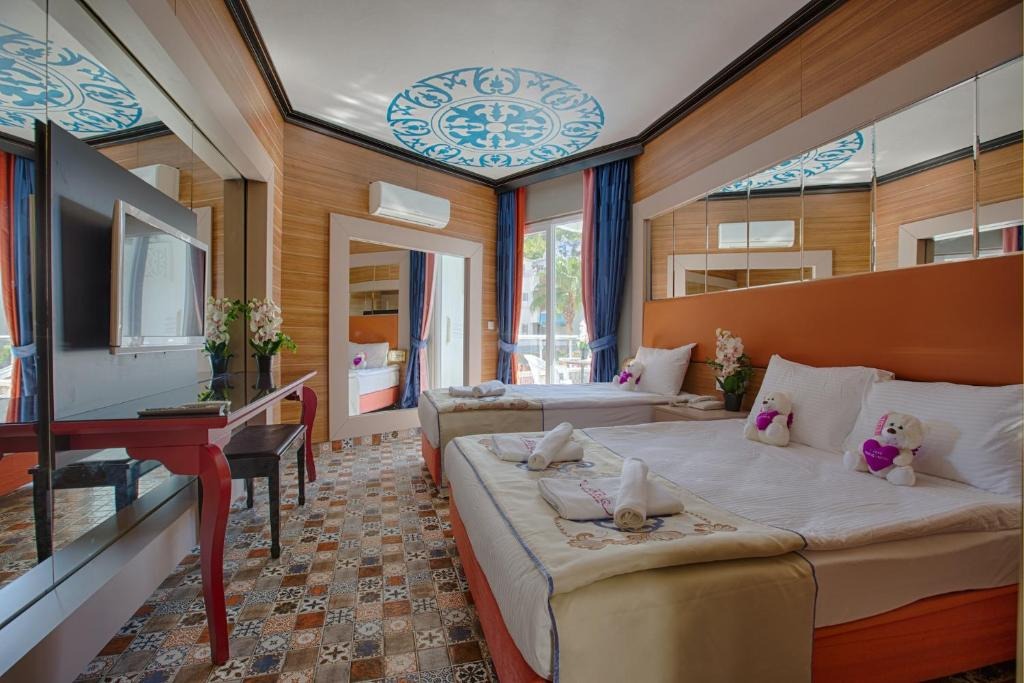 هتل کلاب آنجلیک